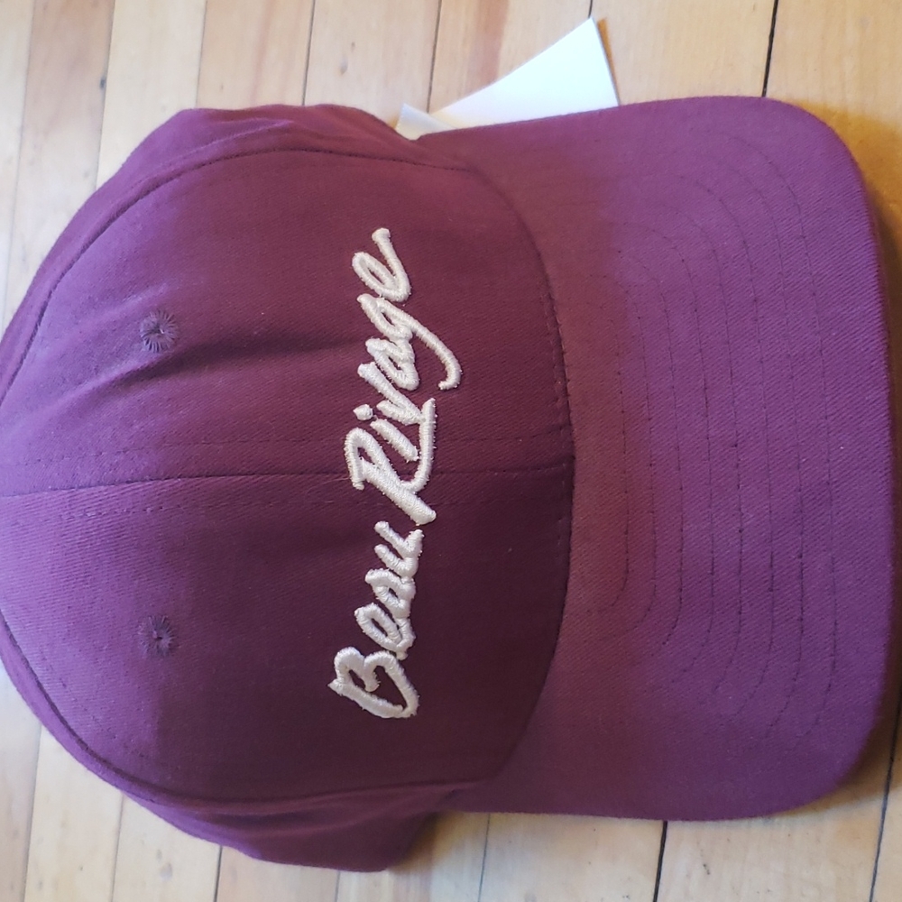 Beau Rivage Hotel & Casino Baseball Hat size is M/L  NWT